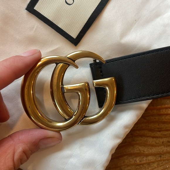 Gucci Marmot Leather Belt with Gold GG Buckle - Picture 5 of 6